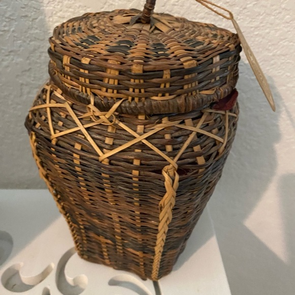 Vintage 80s Paul Marshall Philippines Woven Potpourri Scented Basket with Lid 7” - Picture 8 of 9